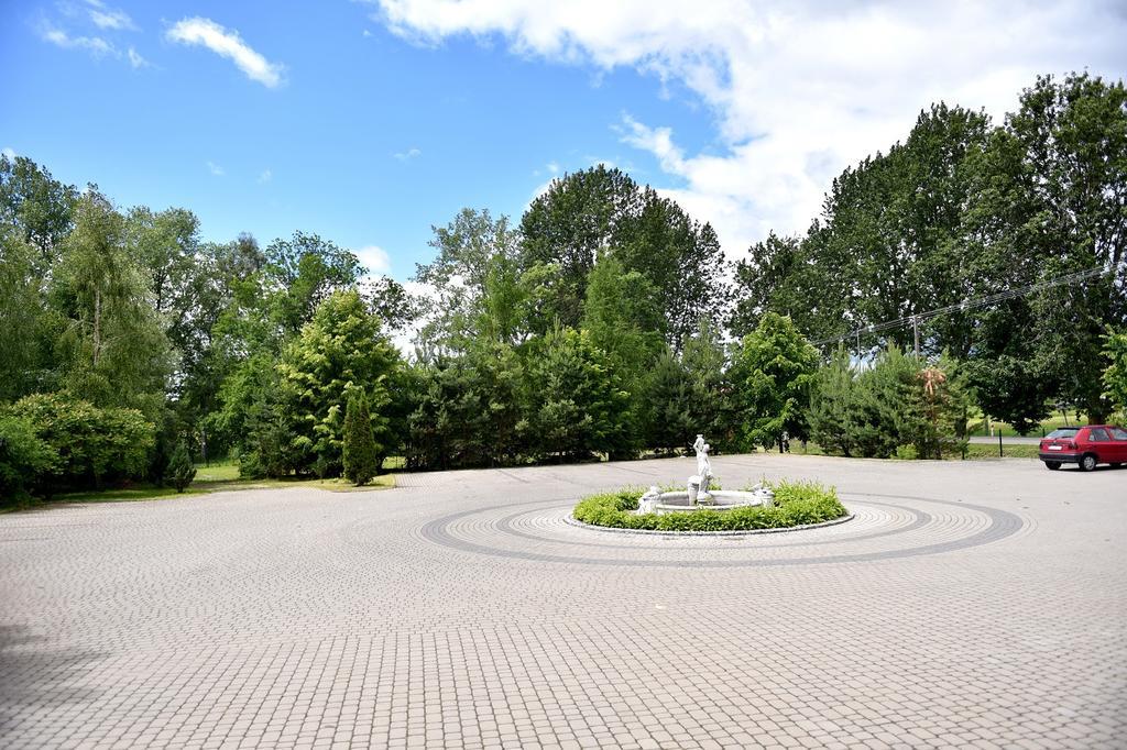Zajazd Bialy Mlyn Sterławki Wielkie المظهر الخارجي الصورة